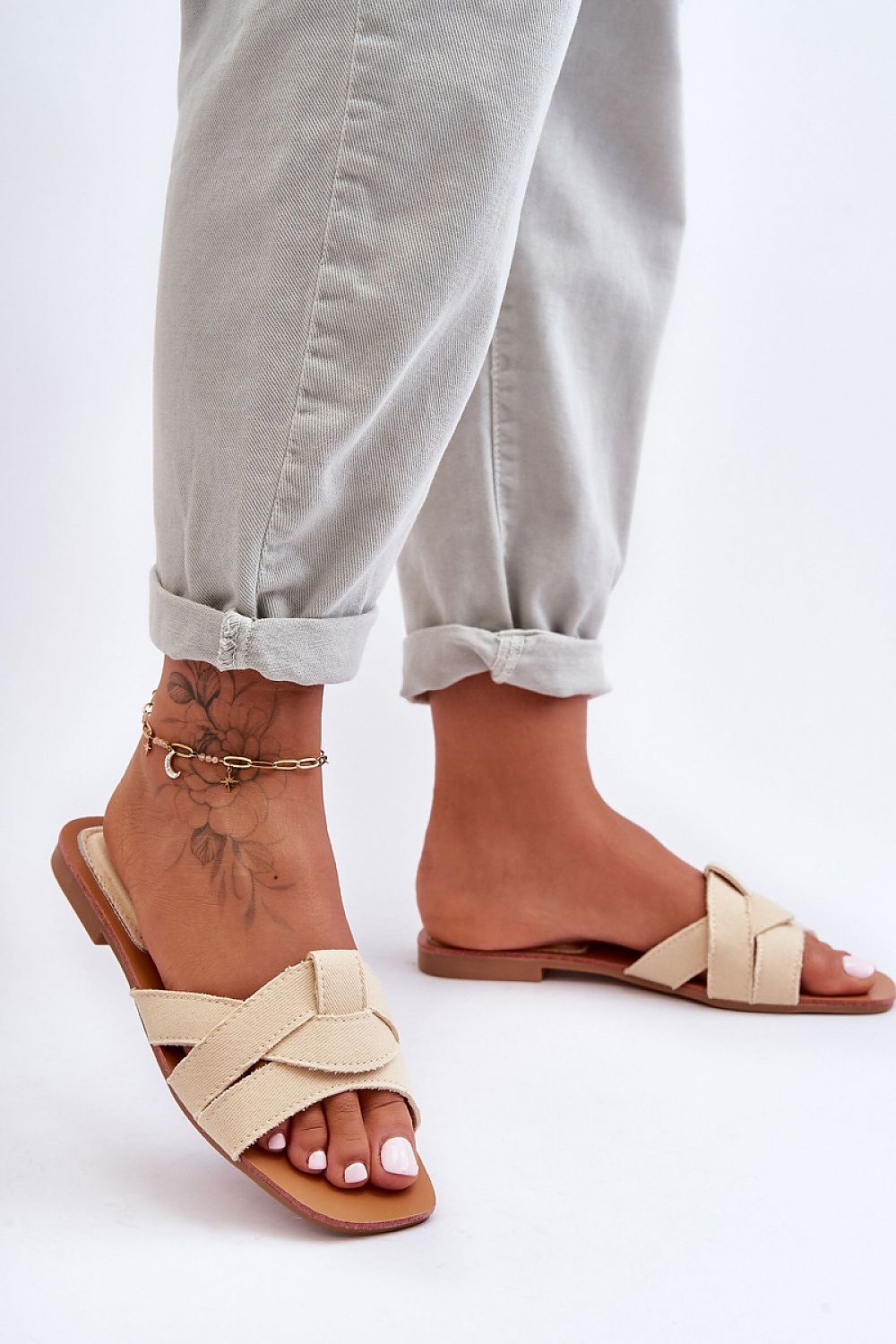 Flip-flops model 183493